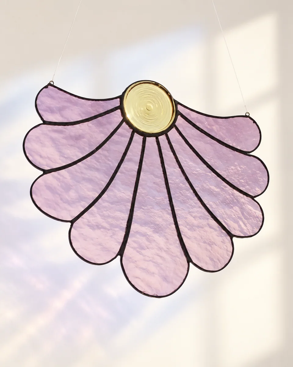 Fleur mauve, mise en scène numérique