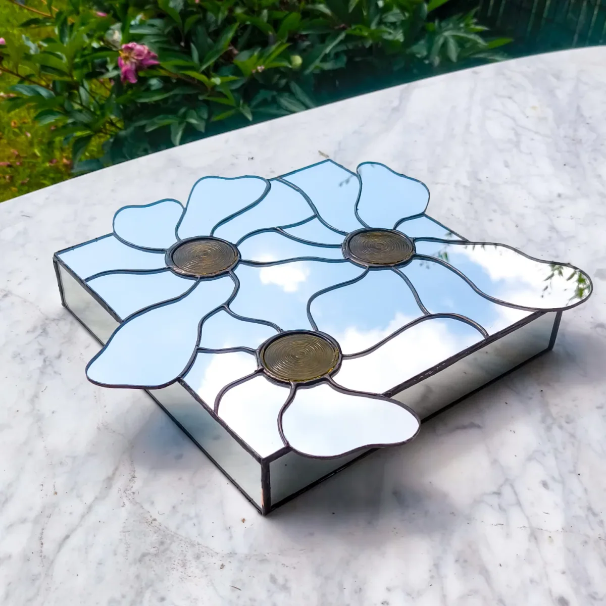 Fleurs en miroir